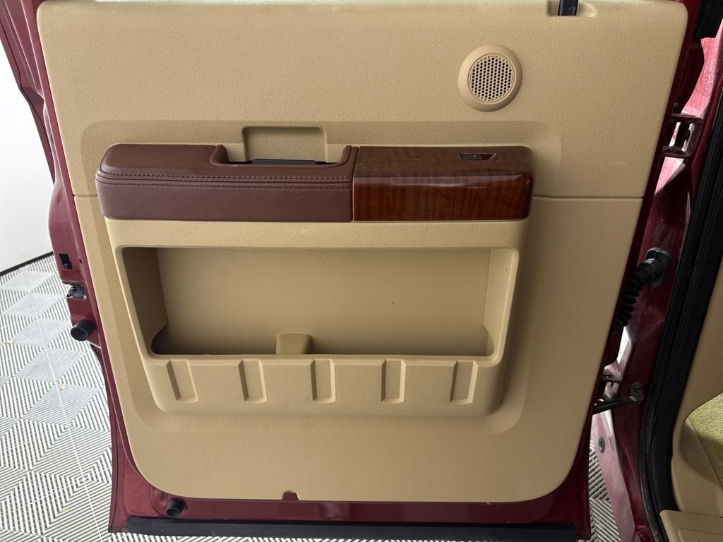 Used 2014 Ford F250 King Ranch w/ King Ranch w/Chrome Package image 12