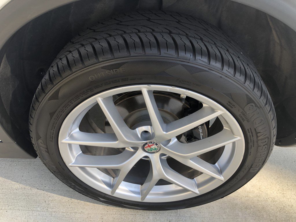 Used 2018 Alfa Romeo Stelvio Sport w/ Quick Order Package 22J Sport image 13