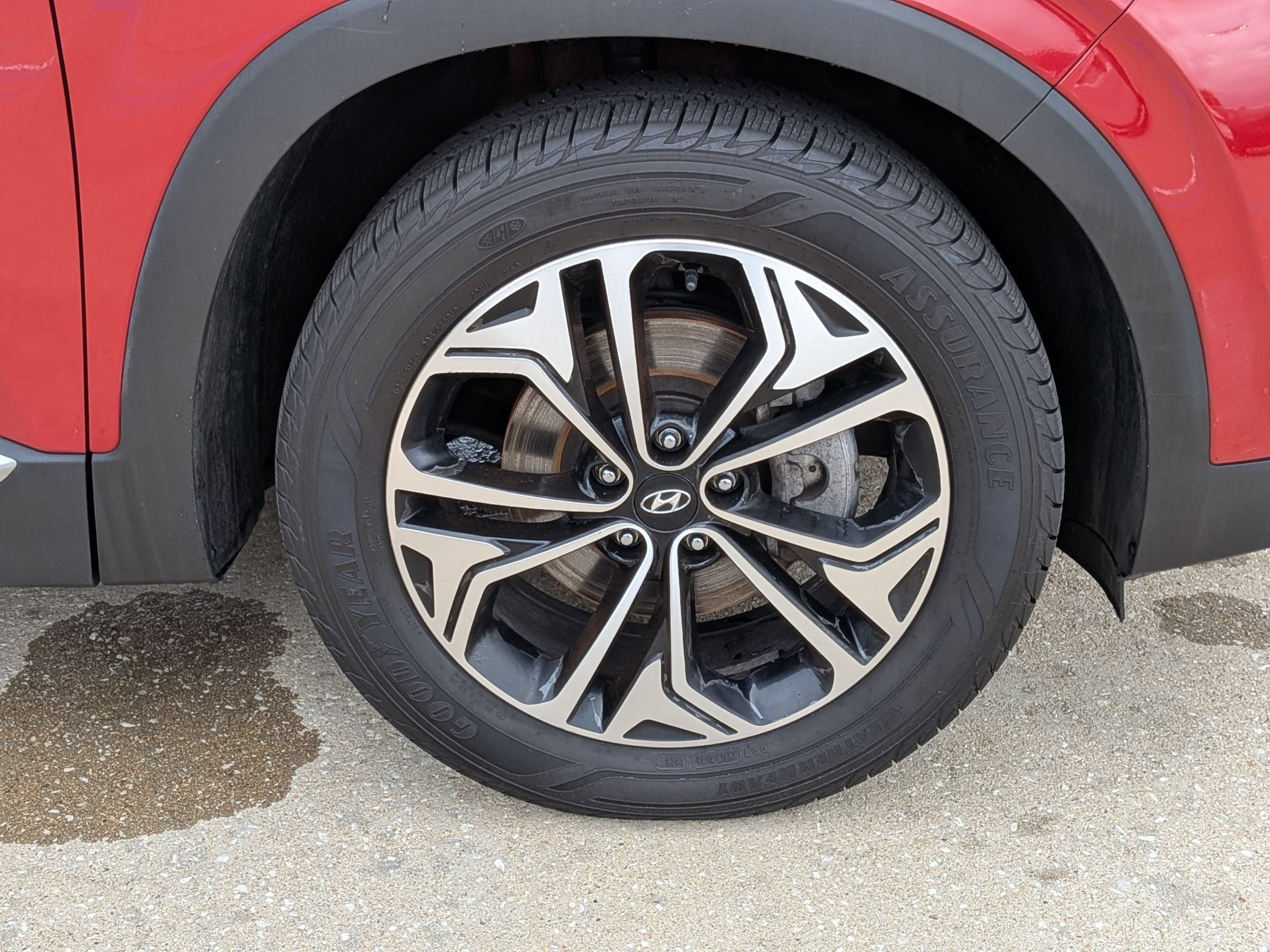 Used 2019 Hyundai Santa Fe AWD image 34