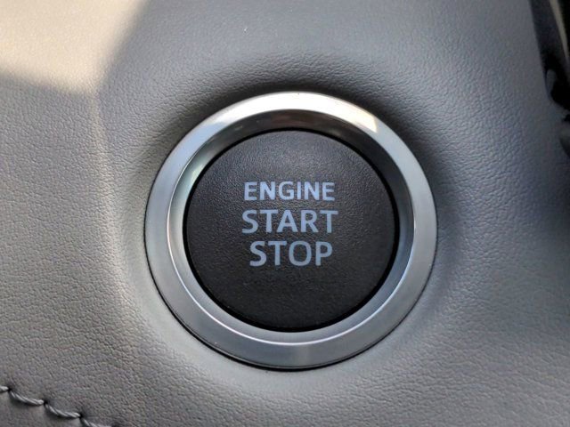 Used 2021 Toyota Highlander Limited image 29