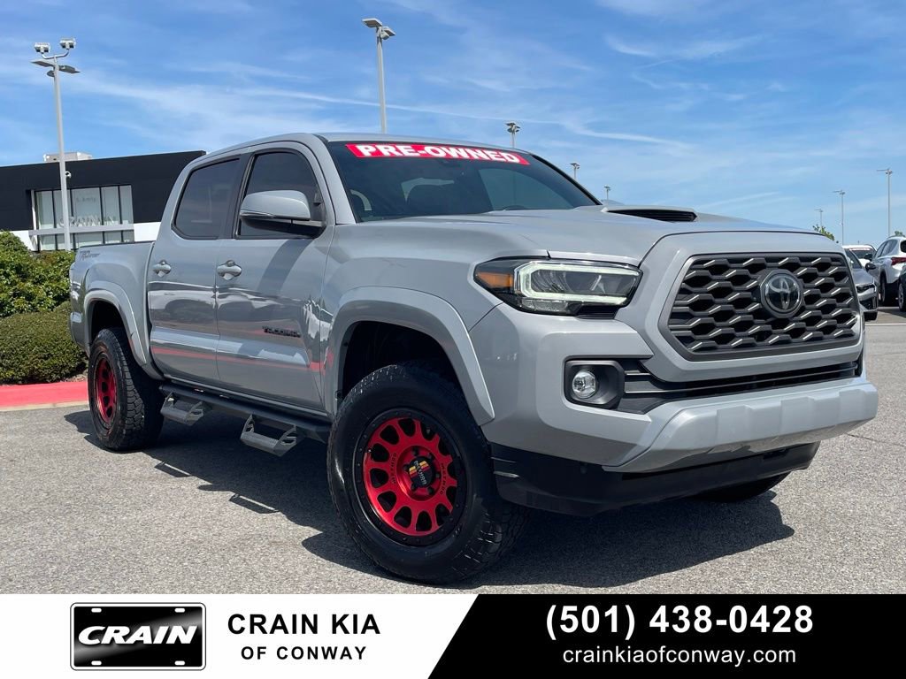 Used 2020 Toyota Tacoma TRD Sport w/ Technology Package image 1