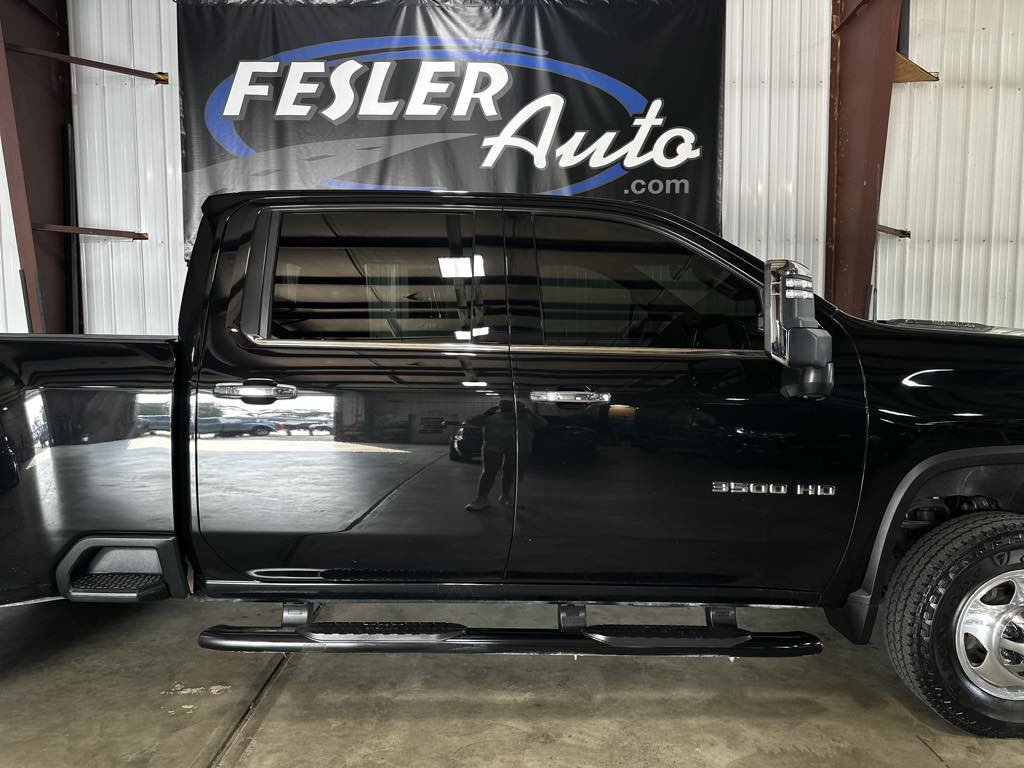 Used 2021 Chevrolet Silverado 3500 LTZ w/ LTZ Plus Package image 38
