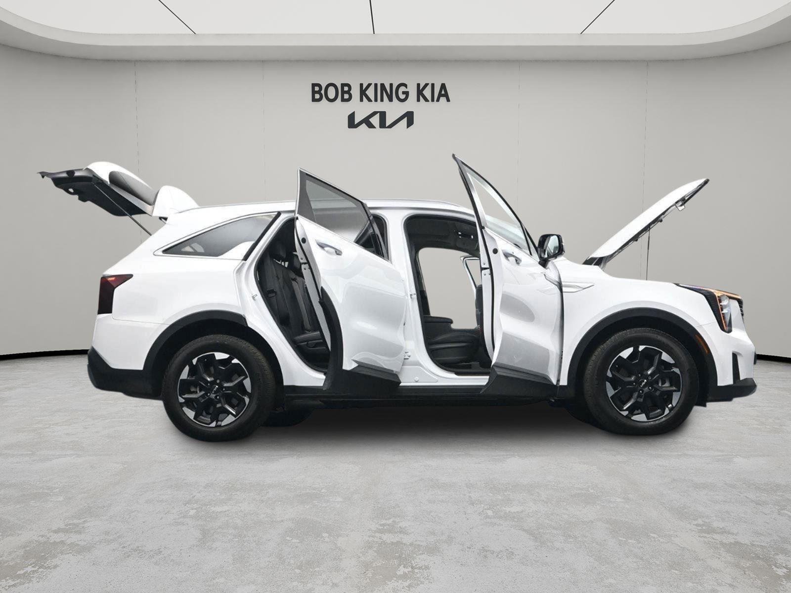 Used 2025 Kia Sorento S w/ Panoramic Sunroof Package FWD image 30