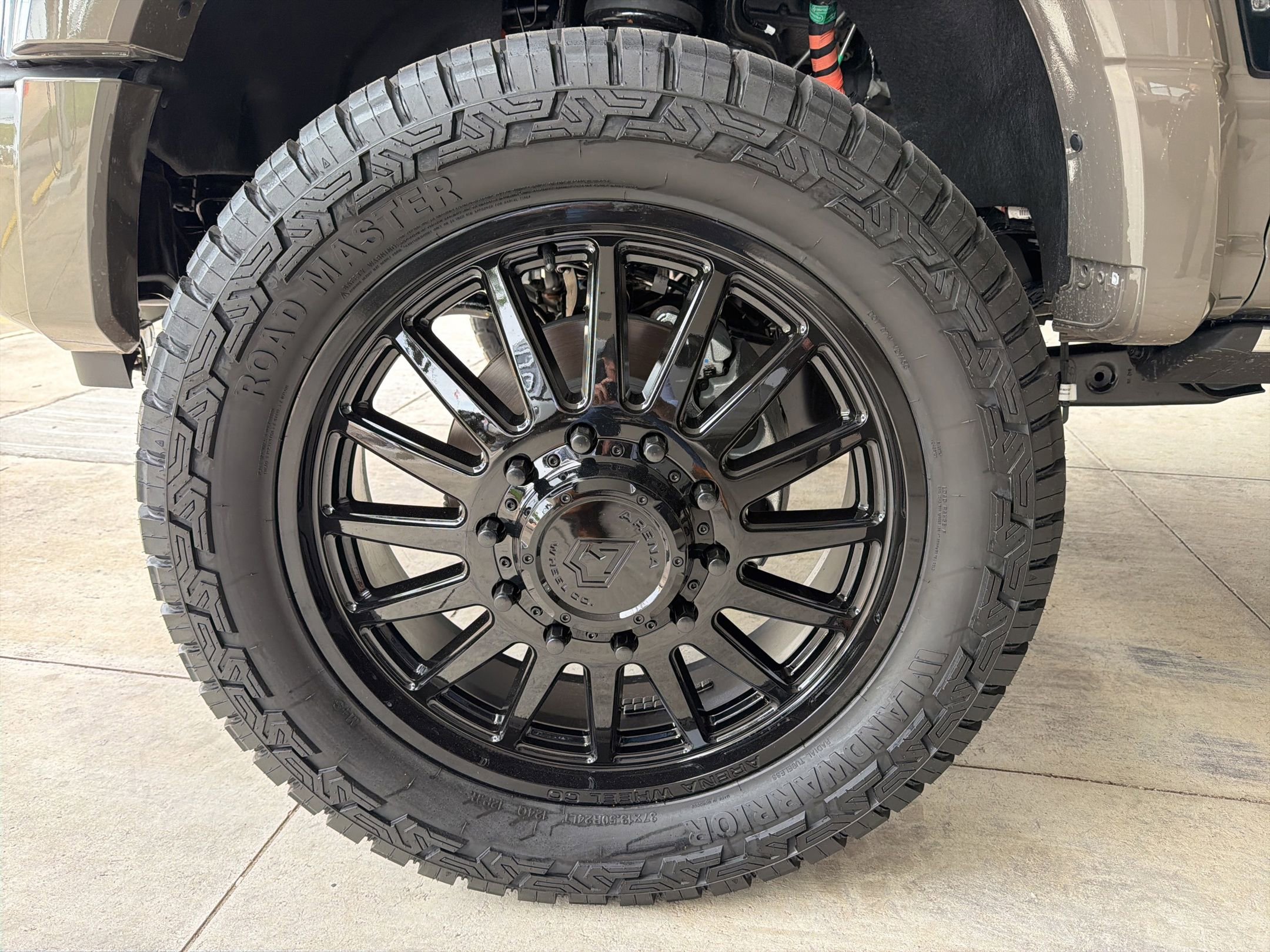 Used 2026 Ford F450 Lariat image 11