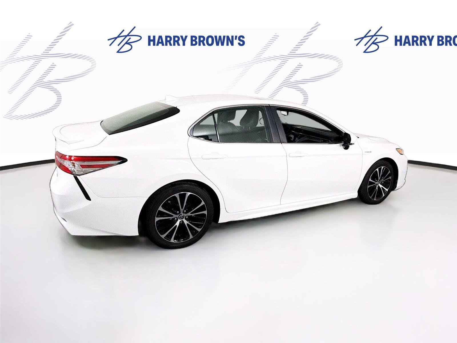 Used 2018 Toyota Camry SE w/ Audio Package FWD image 31