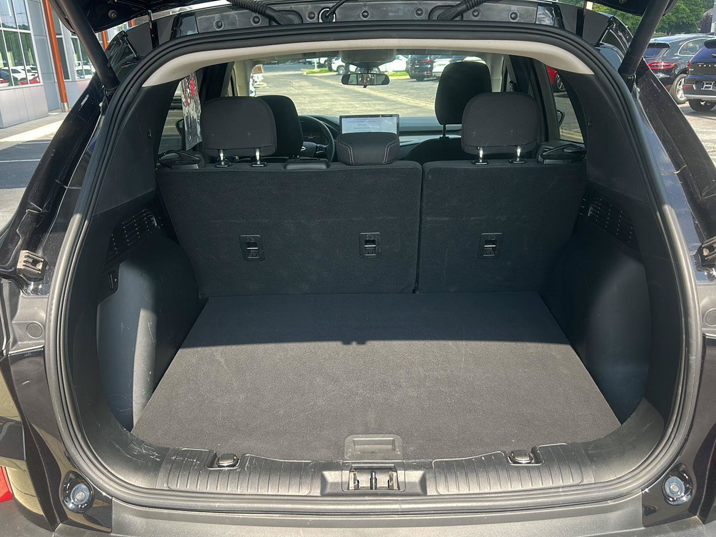 Used 2023 Ford Escape Active w/ Tech Pack #1 AWD/4WD image 14