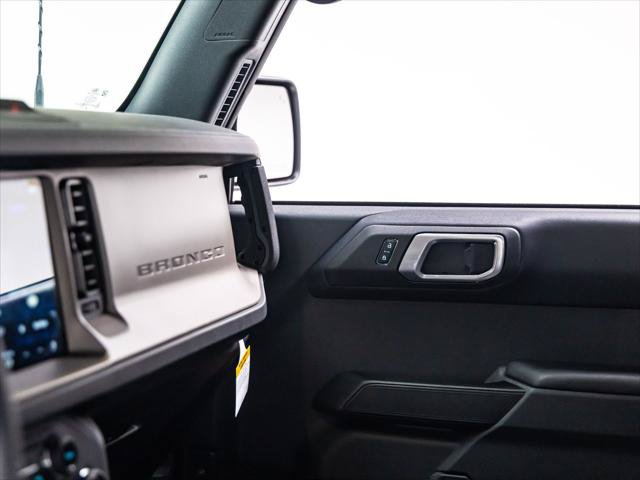 New 2026 Ford Bronco Outer Banks AWD/4WD image 32
