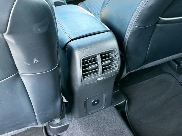 Used 2025 Ford Escape ST-Line image 23