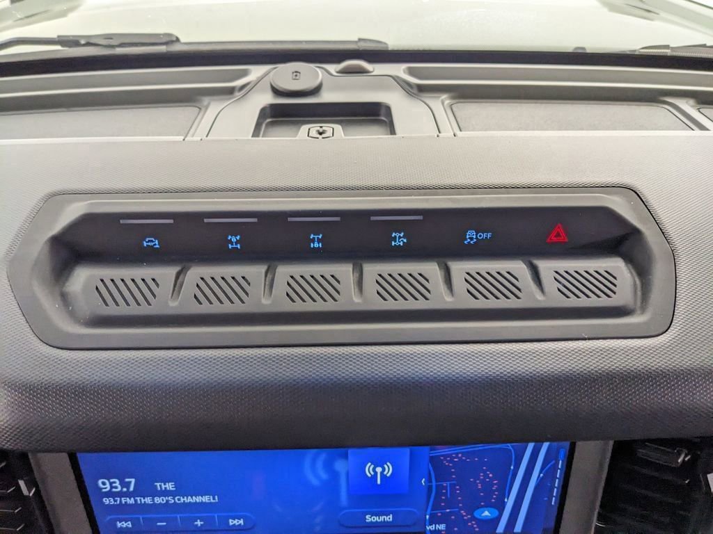 Certified 2025 Ford Bronco Badlands AWD/4WD image 9