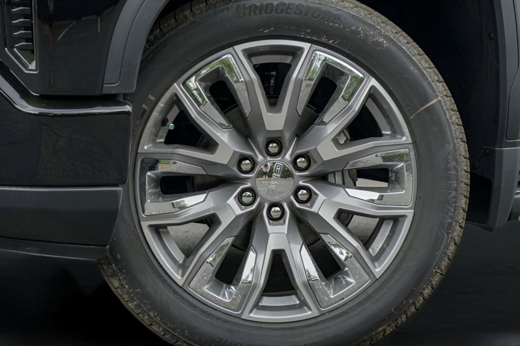 New 2026 GMC Sierra 1500 Denali image 2