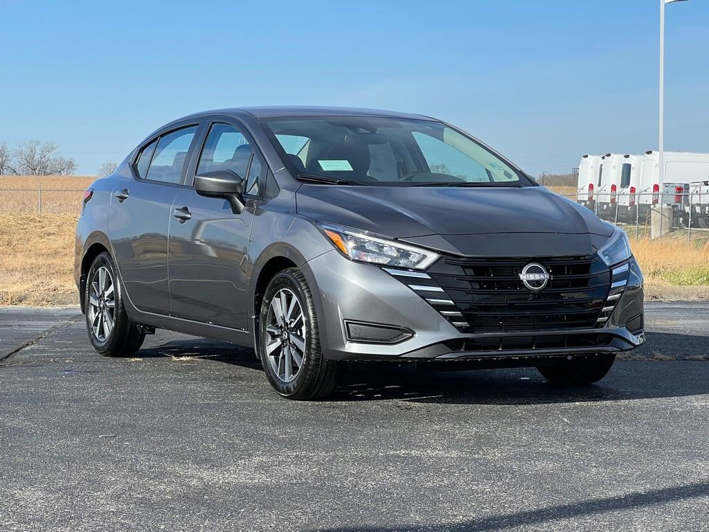 New 2025 Nissan Versa SV w/ Trunk Package image 2