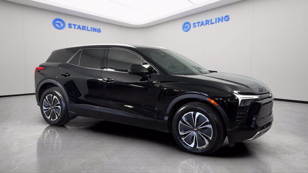 Used 2024 Chevrolet Blazer EV LT AWD/4WD image 13