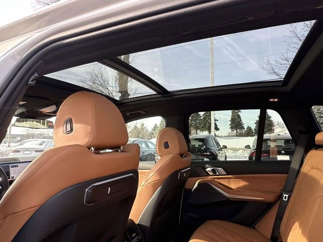 New 2026 BMW X5 xDrive40i w/ Premium Package AWD/4WD image 11