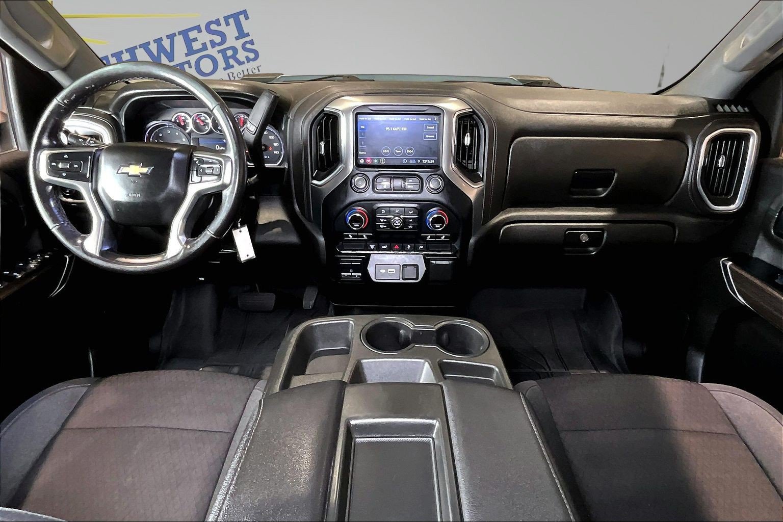 Used 2022 Chevrolet Silverado 2500 LT w/ Fleet Comfort Package AWD/4WD image 9