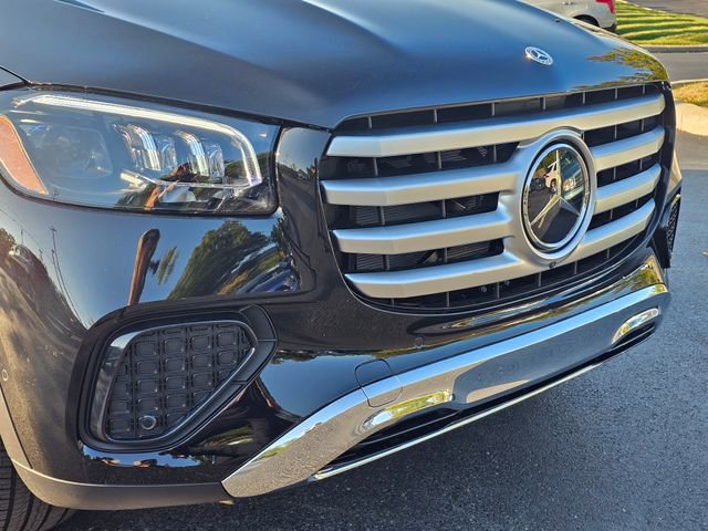 New 2026 Mercedes-Benz GLS 450 4MATIC image 3