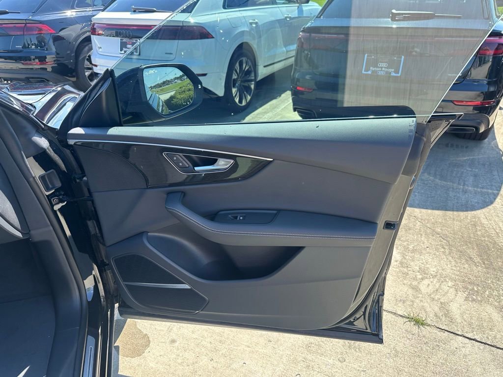 New 2025 Audi Q8 Premium Plus image 26