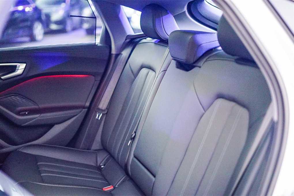 New 2025 Audi A5 2.0T Prestige image 19