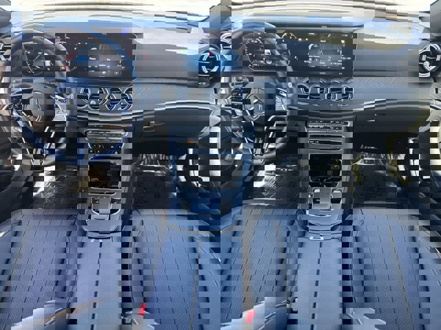 Used 2022 Mercedes-Benz E 350 Sedan image 10