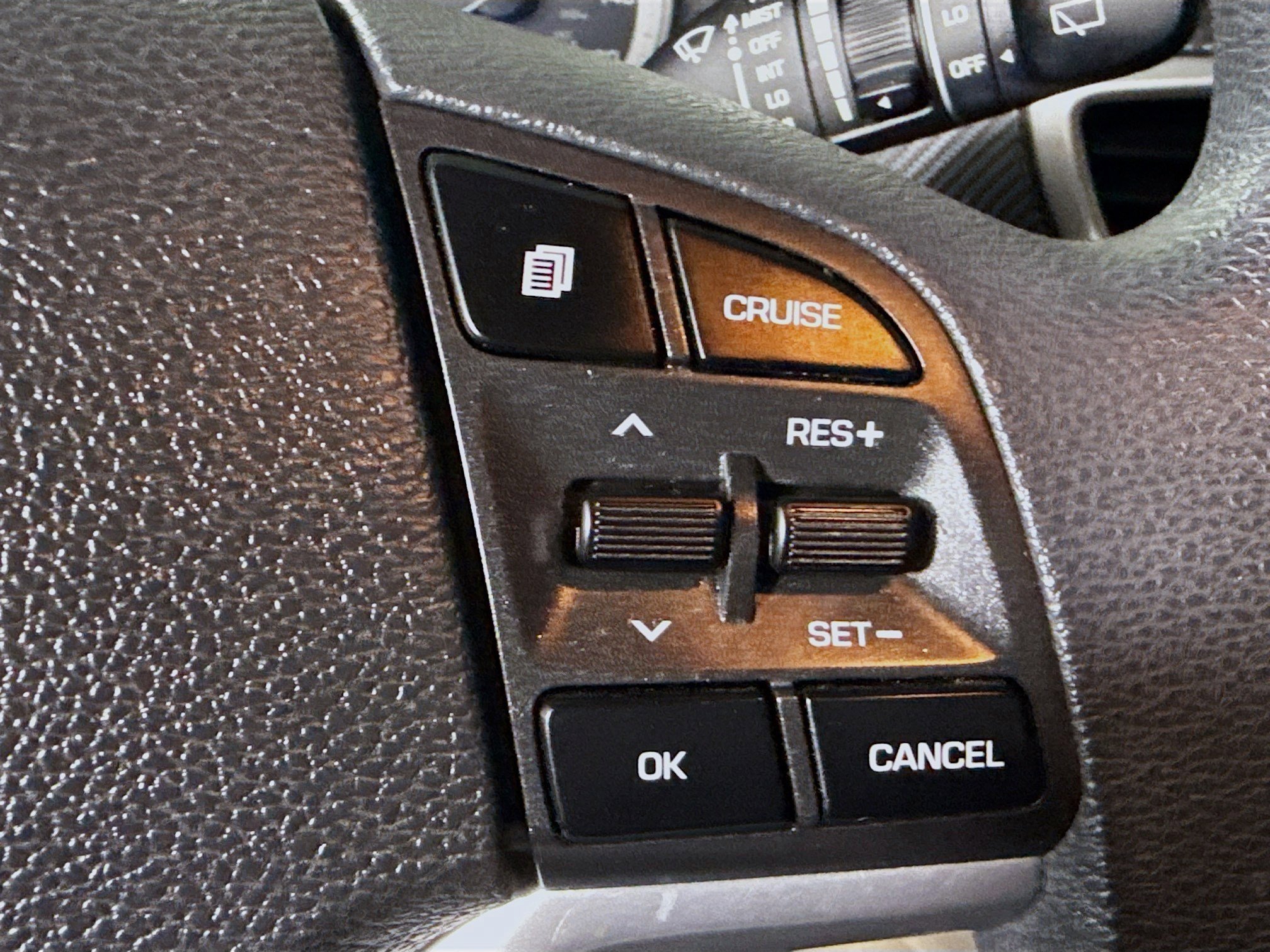 Used 2020 Hyundai Tucson SE image 15