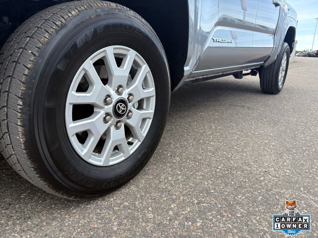 Used 2024 Toyota Tacoma SR5 AWD/4WD image 13