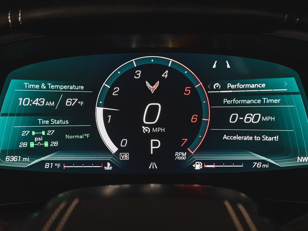 Used 2024 Chevrolet Corvette Stingray Premium Cpe w/ Z51 Performance Package RWD image 13