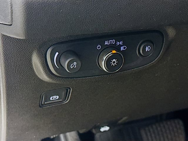 Used 2021 GMC Terrain SLT w/ Infotainment Package II image 12