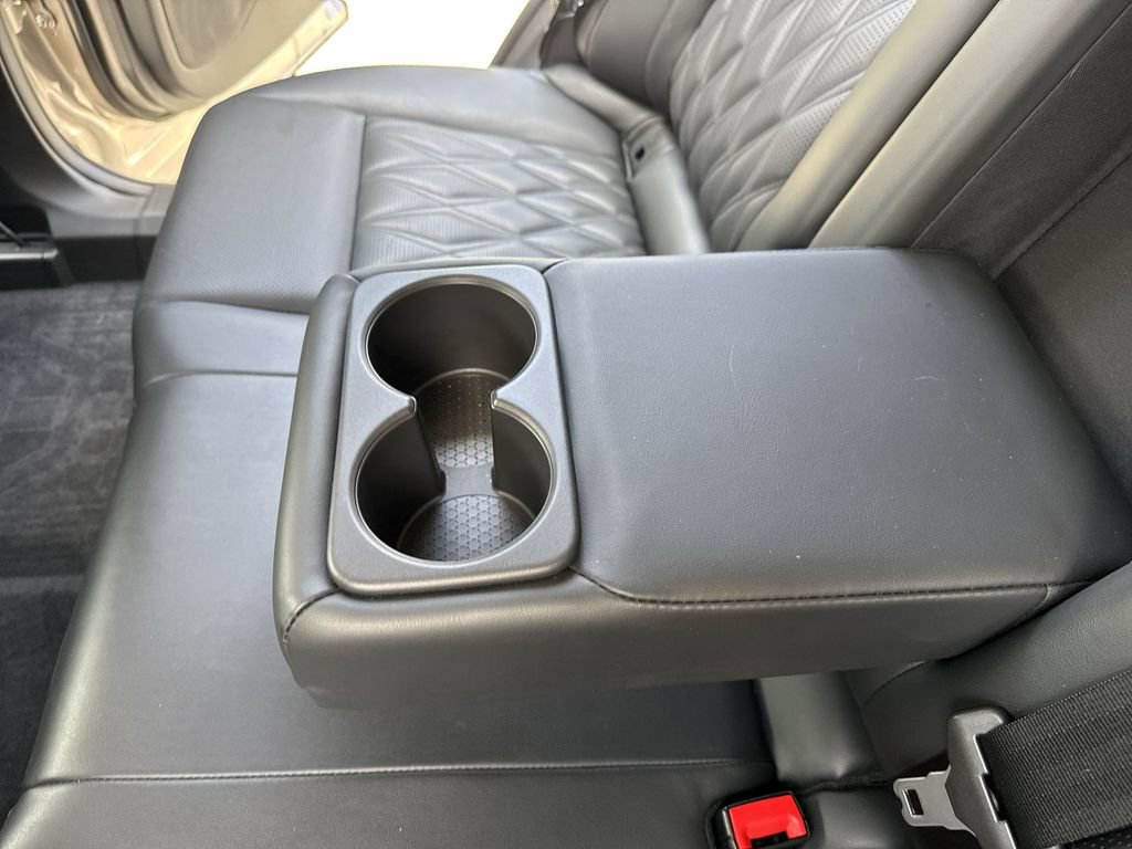 Used 2024 Nissan Rogue Platinum w/ Platinum Premium Package FWD image 38