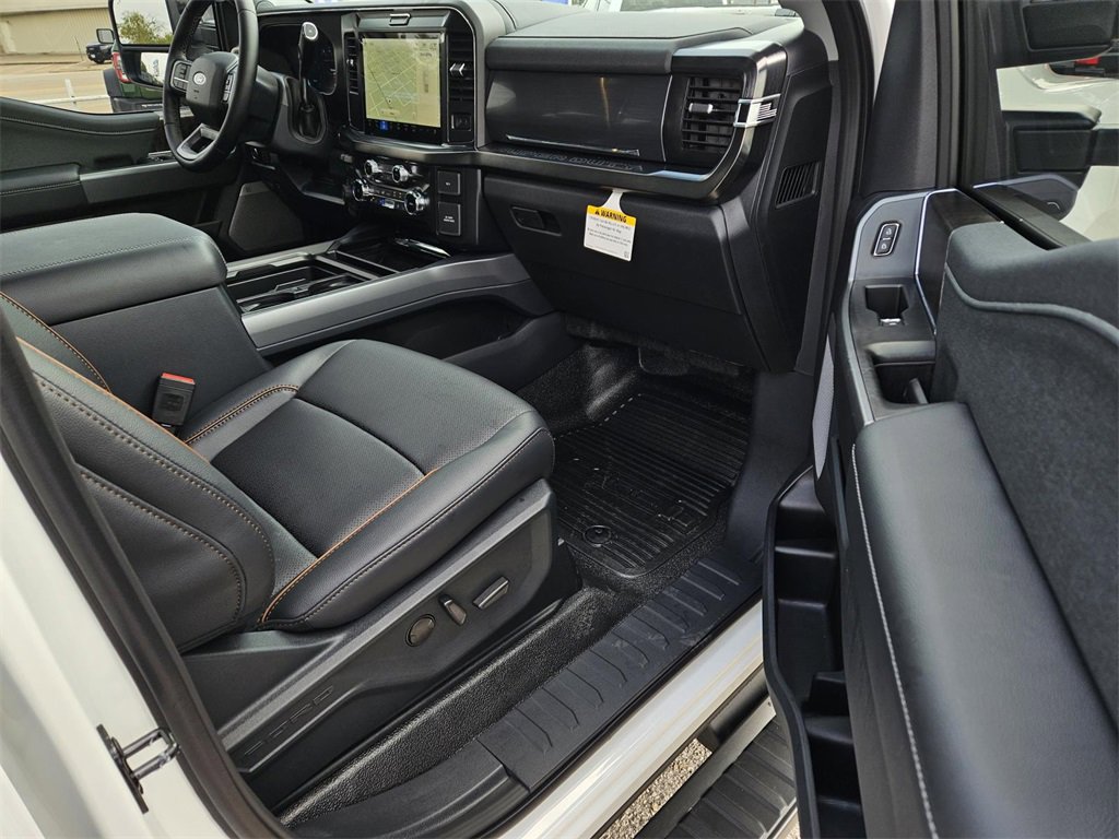 New 2026 Ford F250 Lariat w/ Black Appearance Package image 6