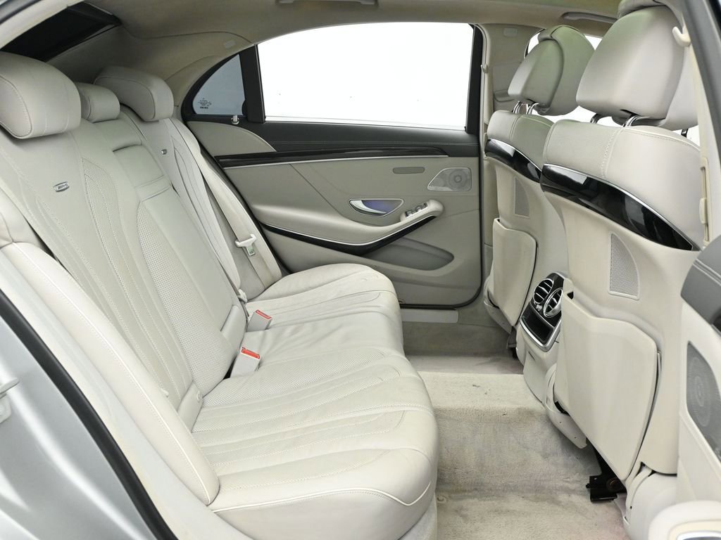 Used 2017 Mercedes-Benz S 63 AMG 4MATIC Sedan w/ Carbon Fiber Exterior Package image 17