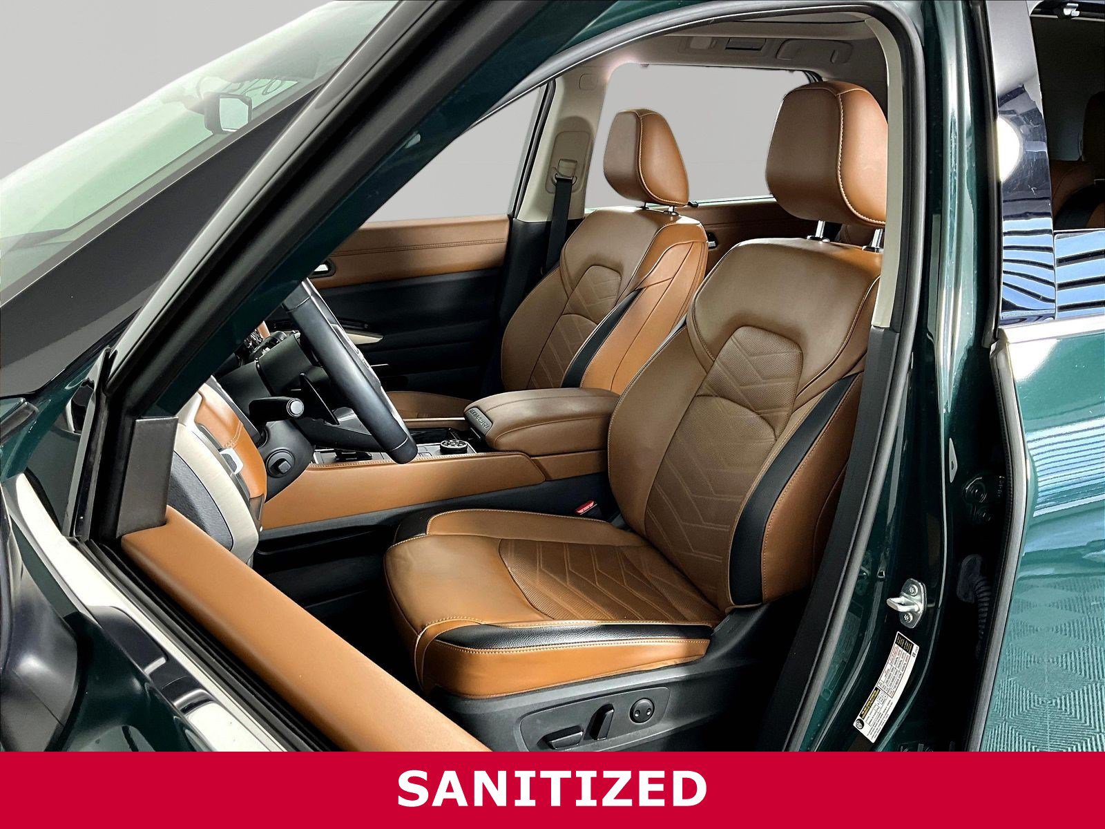 Certified 2024 Nissan Pathfinder Platinum w/ Cargo Package AWD/4WD image 21