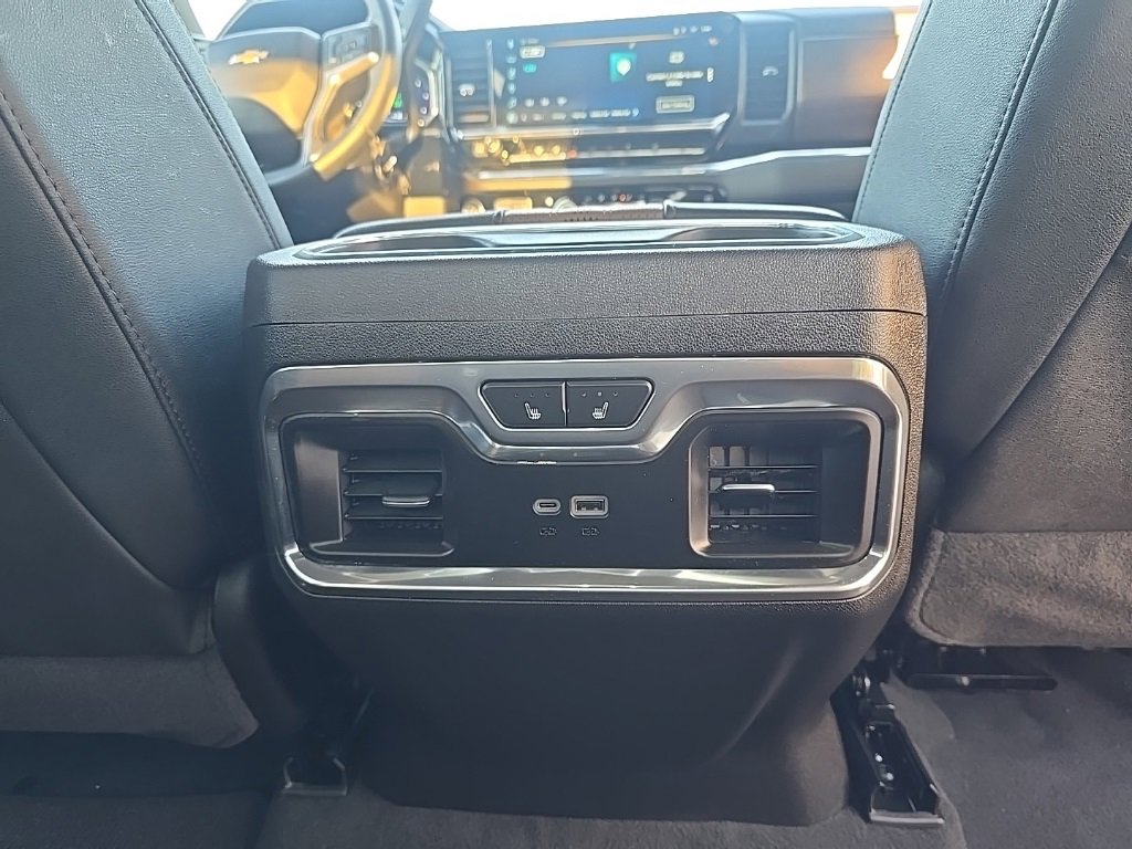 Used 2025 Chevrolet Silverado 3500 High Country w/ High Country Premium Package image 20