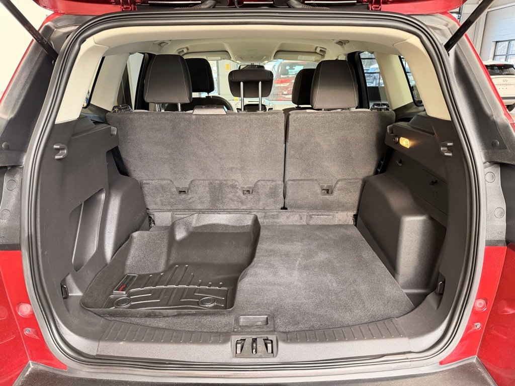 Used 2017 Ford Escape SE w/ Equipment Group 201A image 7