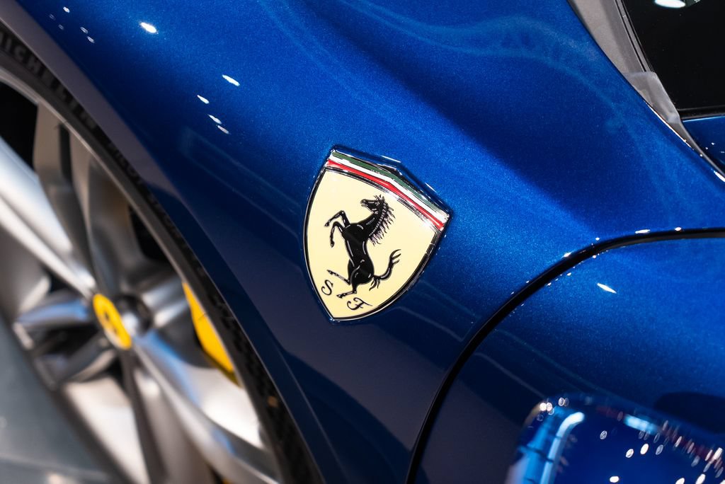 Certified 2025 Ferrari 296 GTS RWD image 39