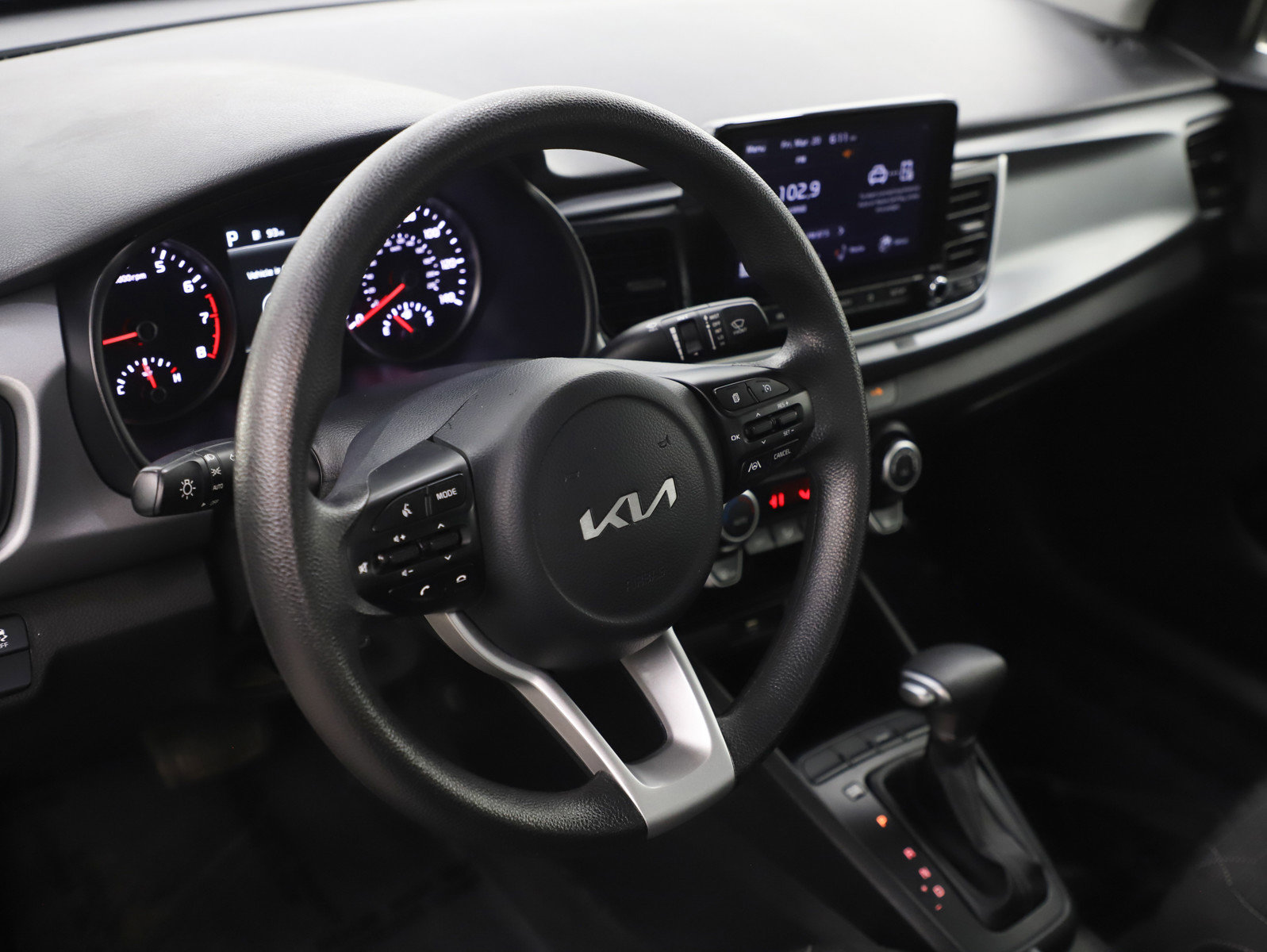 Used 2023 Kia Rio S w/ Technology Package image 19