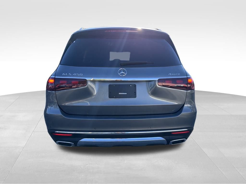 Used 2025 Mercedes-Benz GLS 450 4MATIC image 6