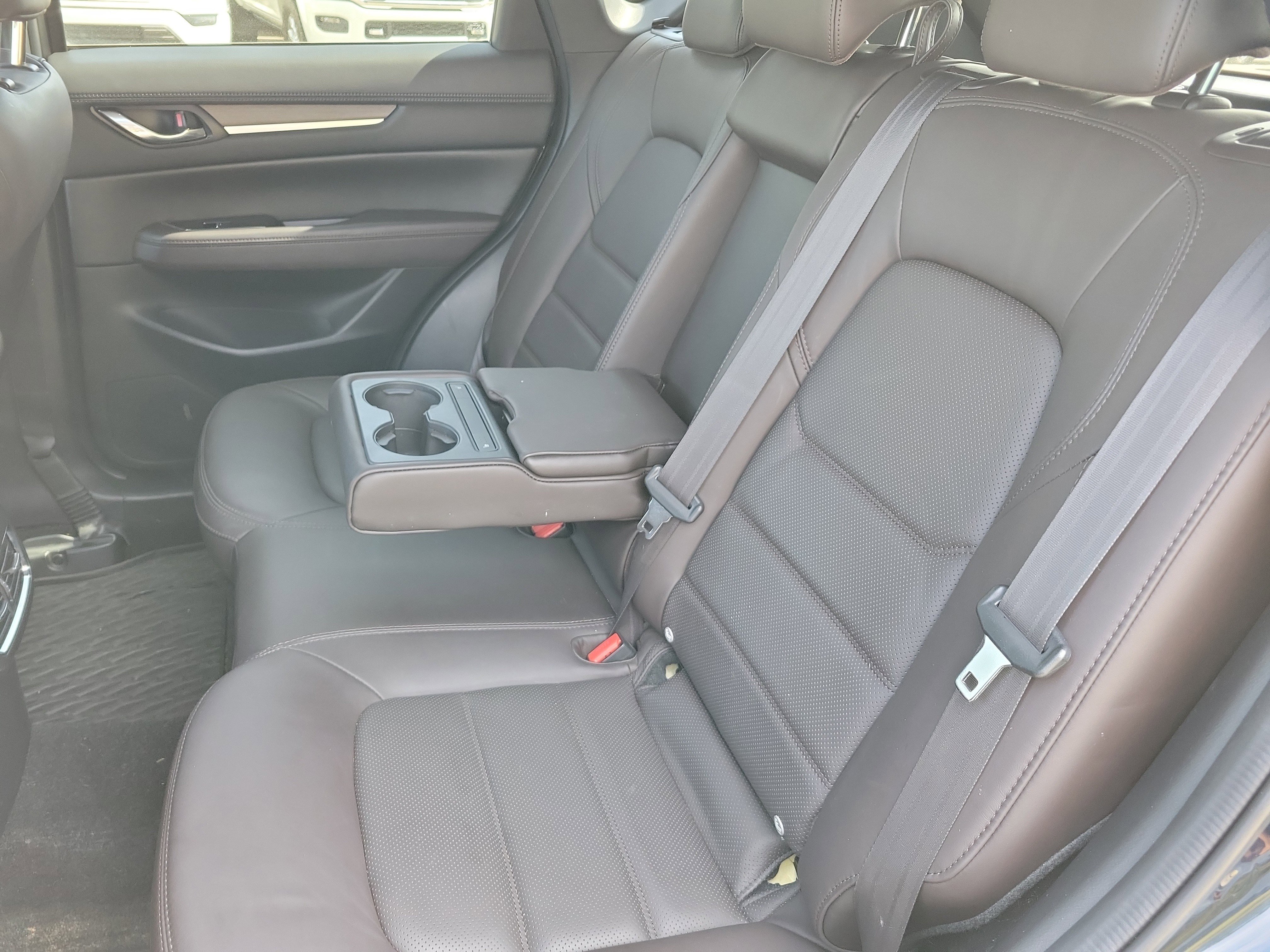 Used 2021 MAZDA CX-5 Signature image 7