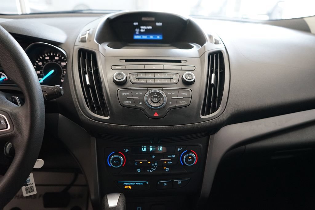 Used 2017 Ford Escape SE FWD image 7