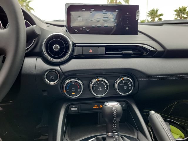 New 2026 MAZDA MX-5 Miata RF Grand Touring RWD image 15