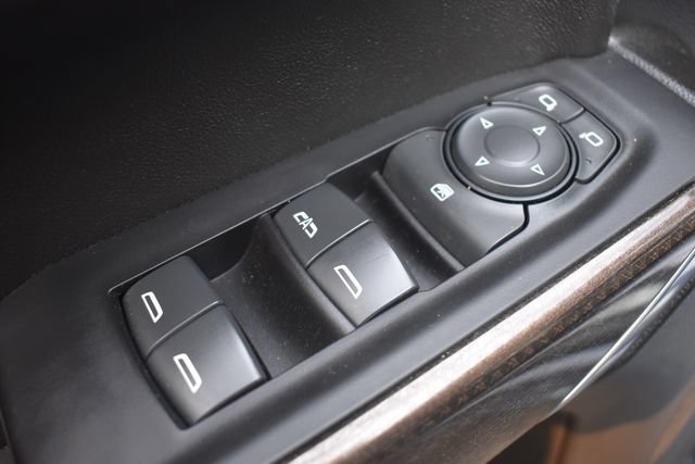 Certified 2022 Chevrolet Silverado 1500 LT AWD/4WD image 21