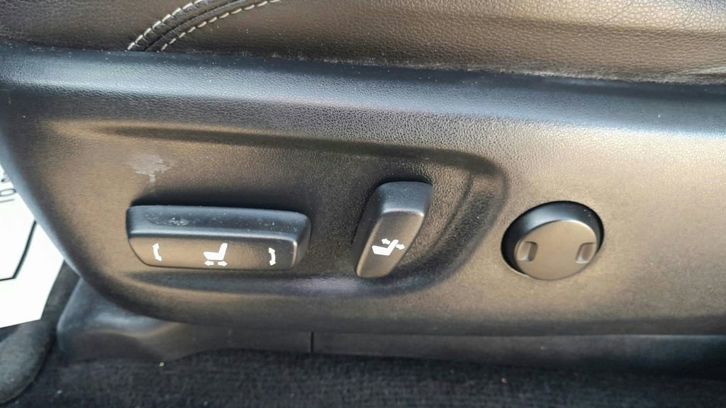 Used 2017 Toyota 4Runner SR5 Premium image 18