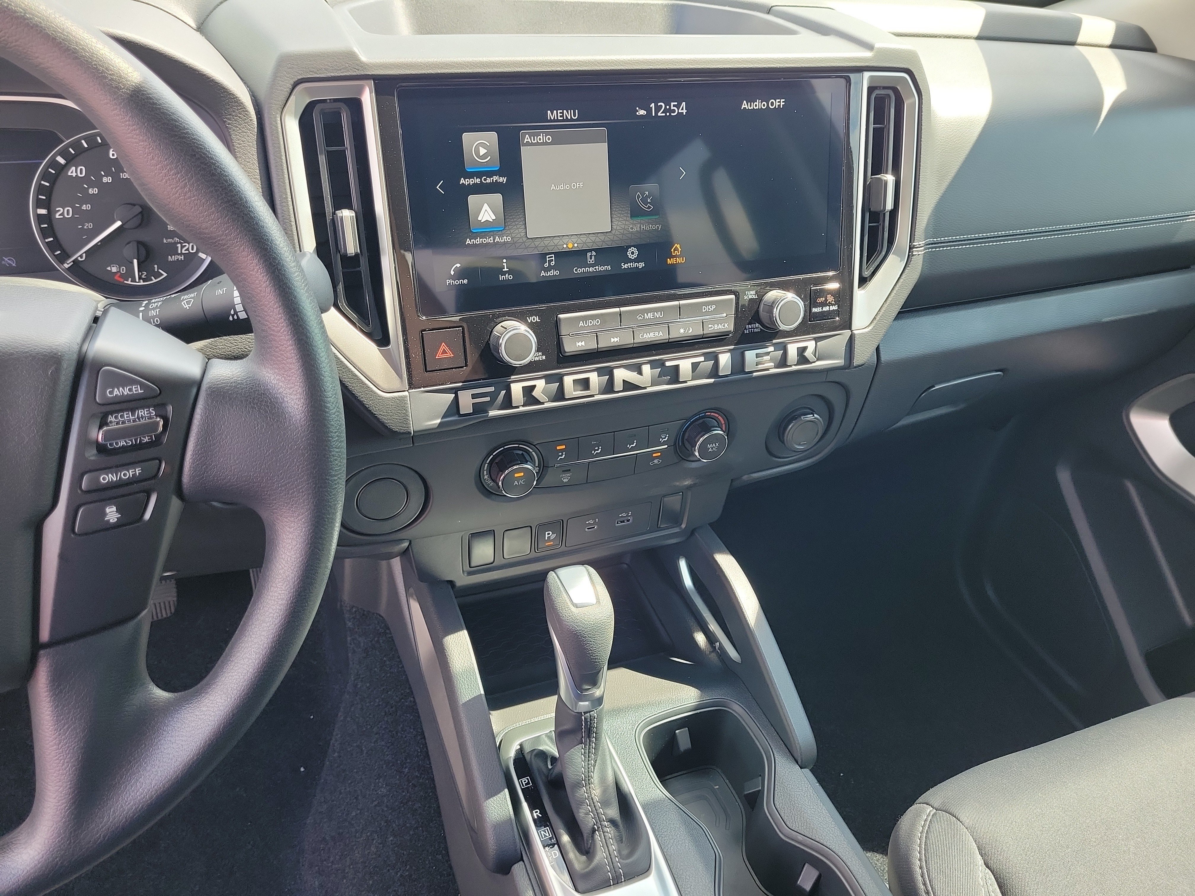 Certified 2025 Nissan Frontier SV RWD image 19