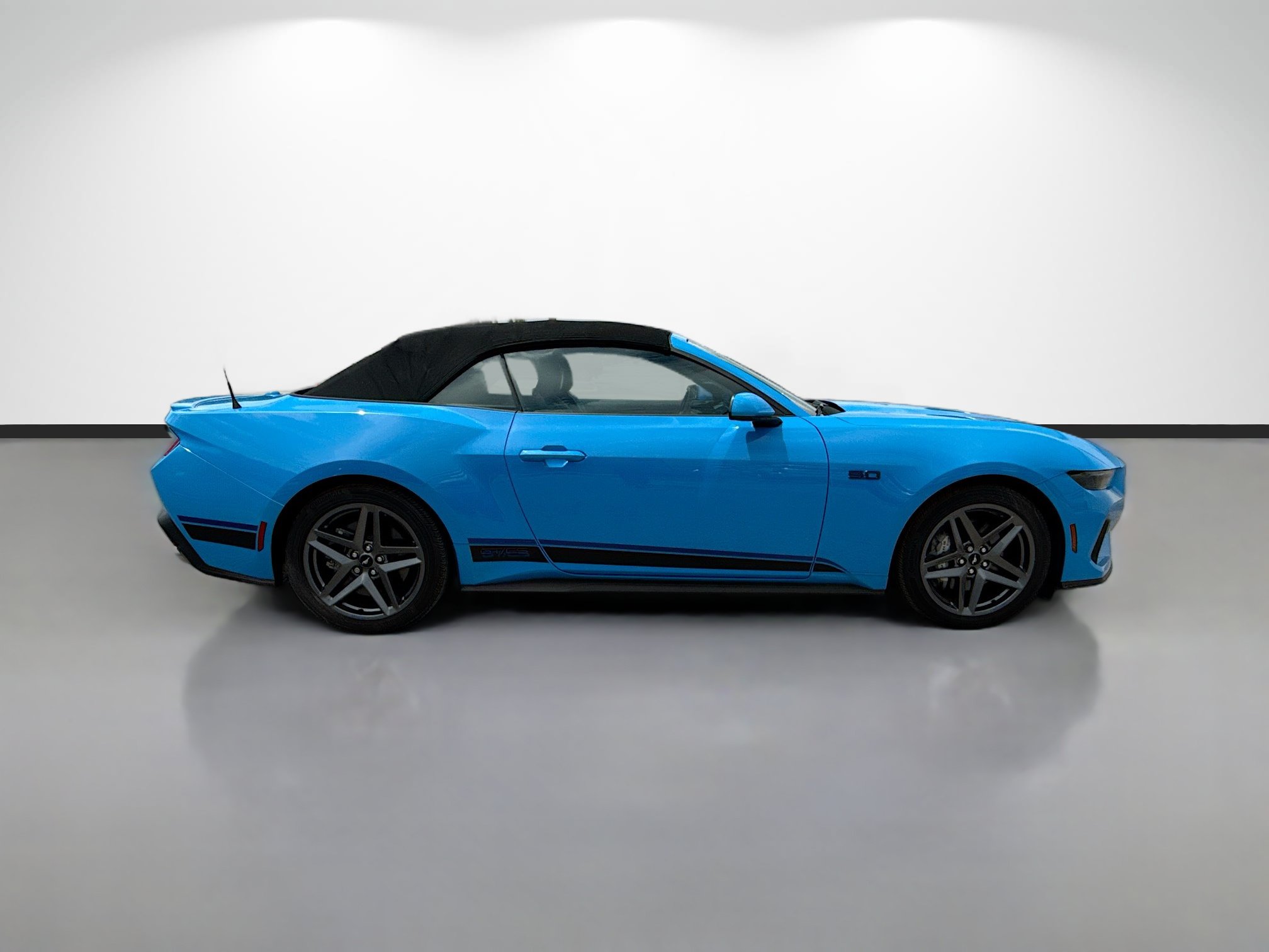 Used 2024 Ford Mustang GT Premium w/ California Special Package RWD image 2