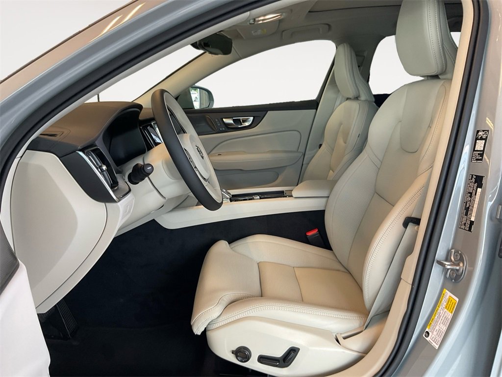 New 2026 Volvo V60 B5 Cross Country Ultra w/ Protection Package Premier image 9