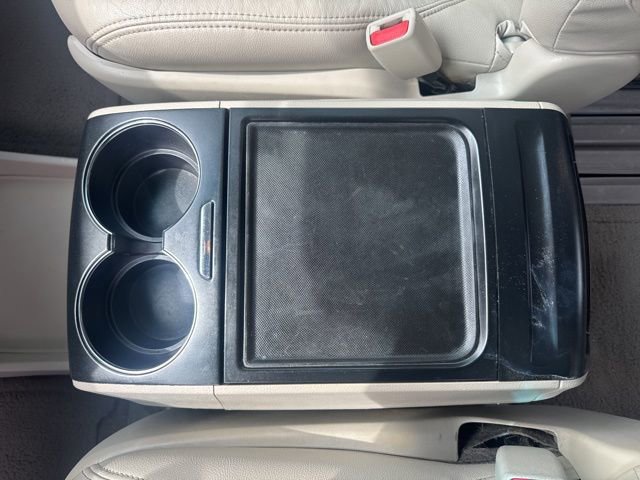 Used 2015 Toyota Sienna LE FWD image 50