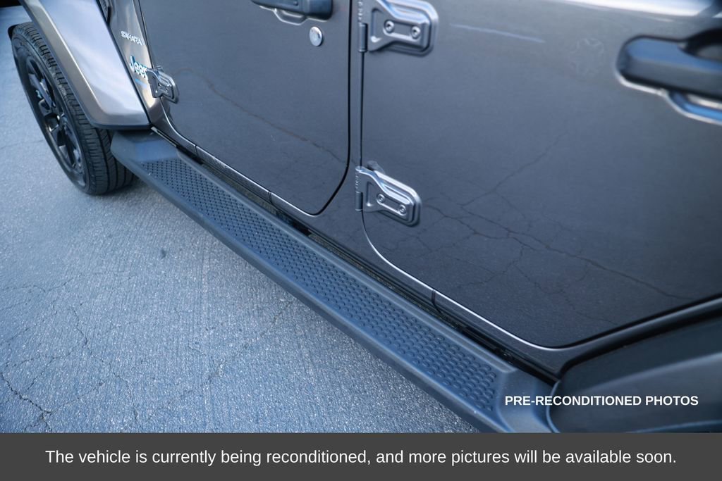 Used 2021 Jeep Wrangler Unlimited Sahara w/ Cold Weather Group image 15