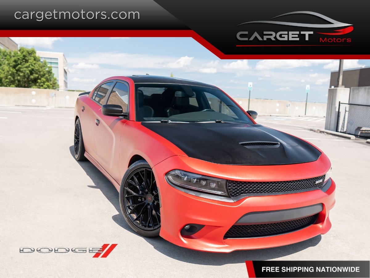 Used 2018 Dodge Charger R/T RWD image 1