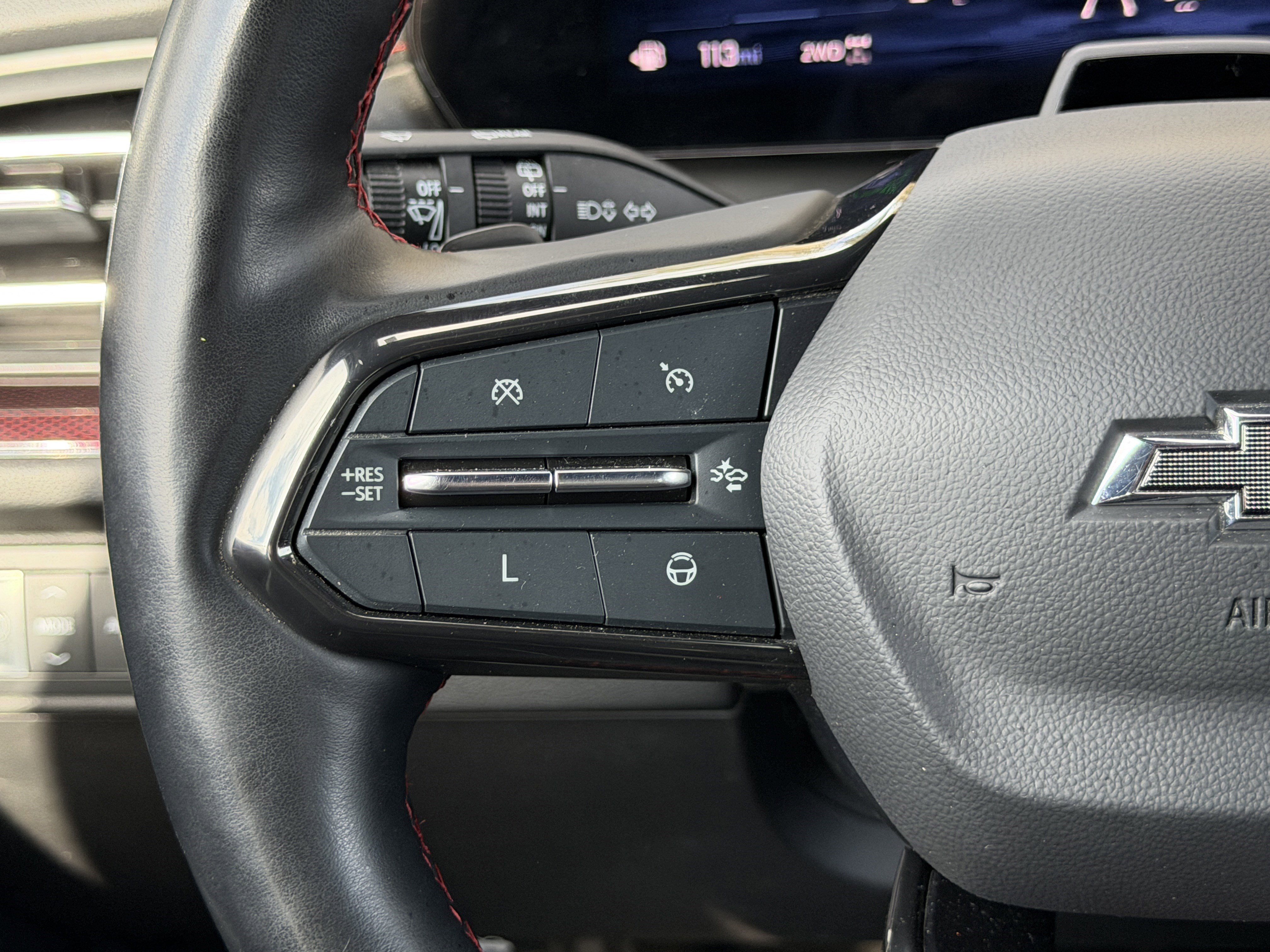 Used 2024 Chevrolet Traverse RS w/ LPO, Floor Liner Package image 39