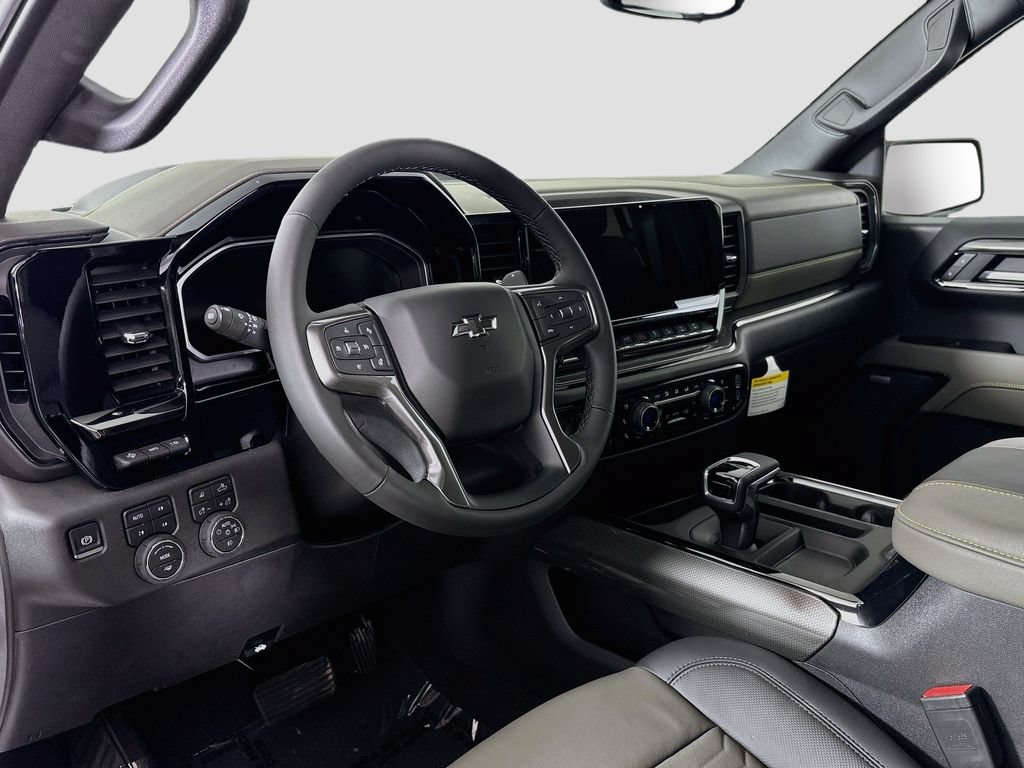 New 2026 Chevrolet Silverado 1500 ZR2 w/ Dark Appearance Package AWD/4WD image 9