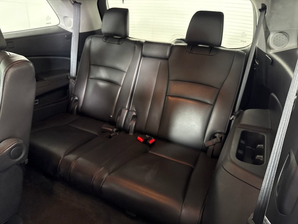 Used 2019 Honda Pilot Touring image 13