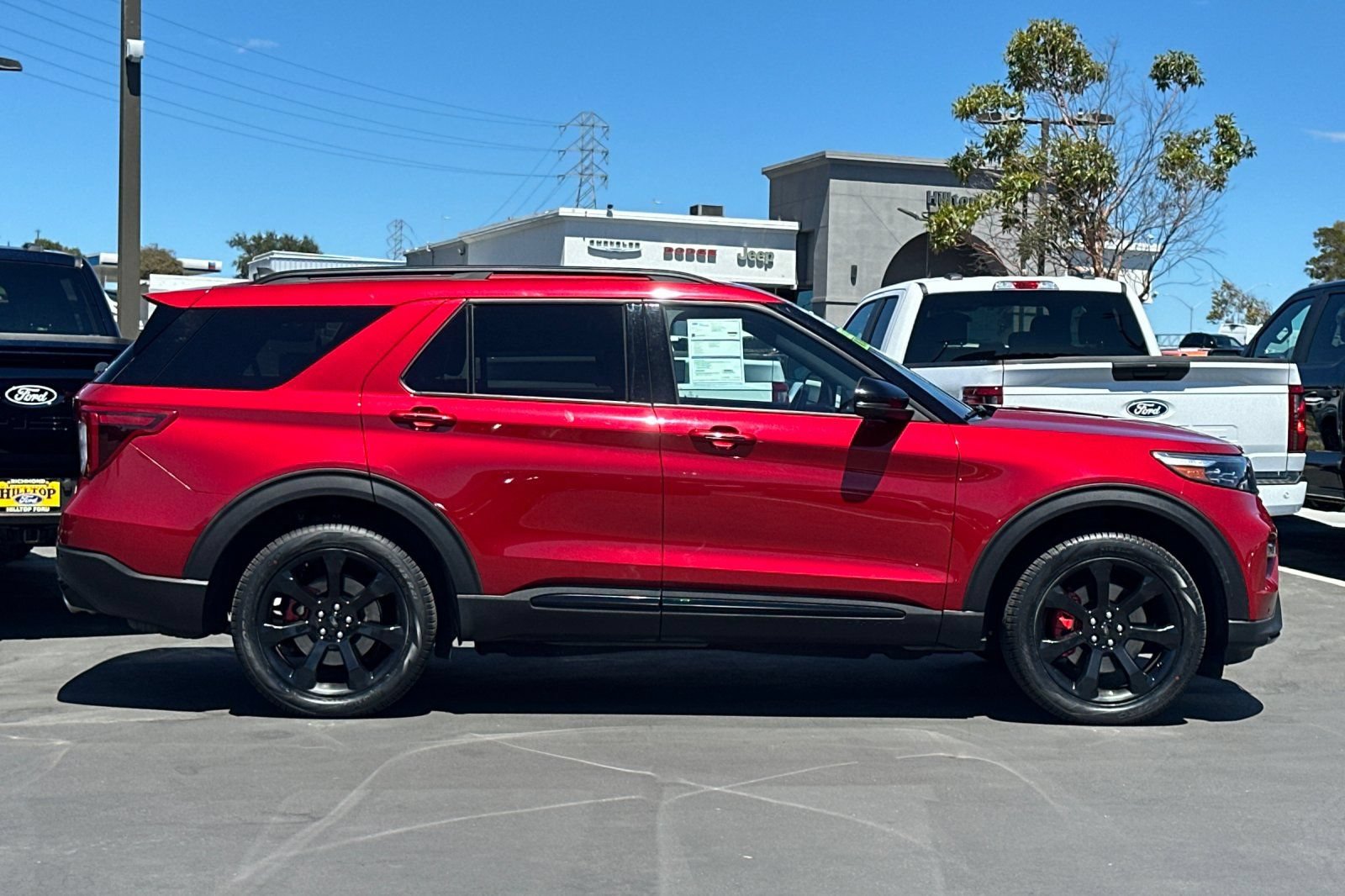 Certified 2023 Ford Explorer ST w/ Equipment Group 401A AWD/4WD image 4